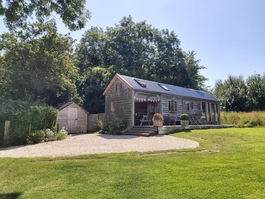 Log Cabin At The Old Summer Dairy Glastonbury Somerton  Dış mekan fotoğraf