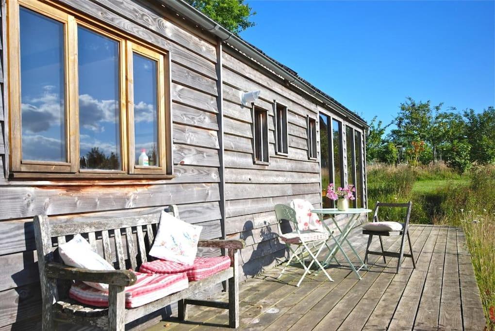 Log Cabin At The Old Summer Dairy Glastonbury Somerton  Dış mekan fotoğraf